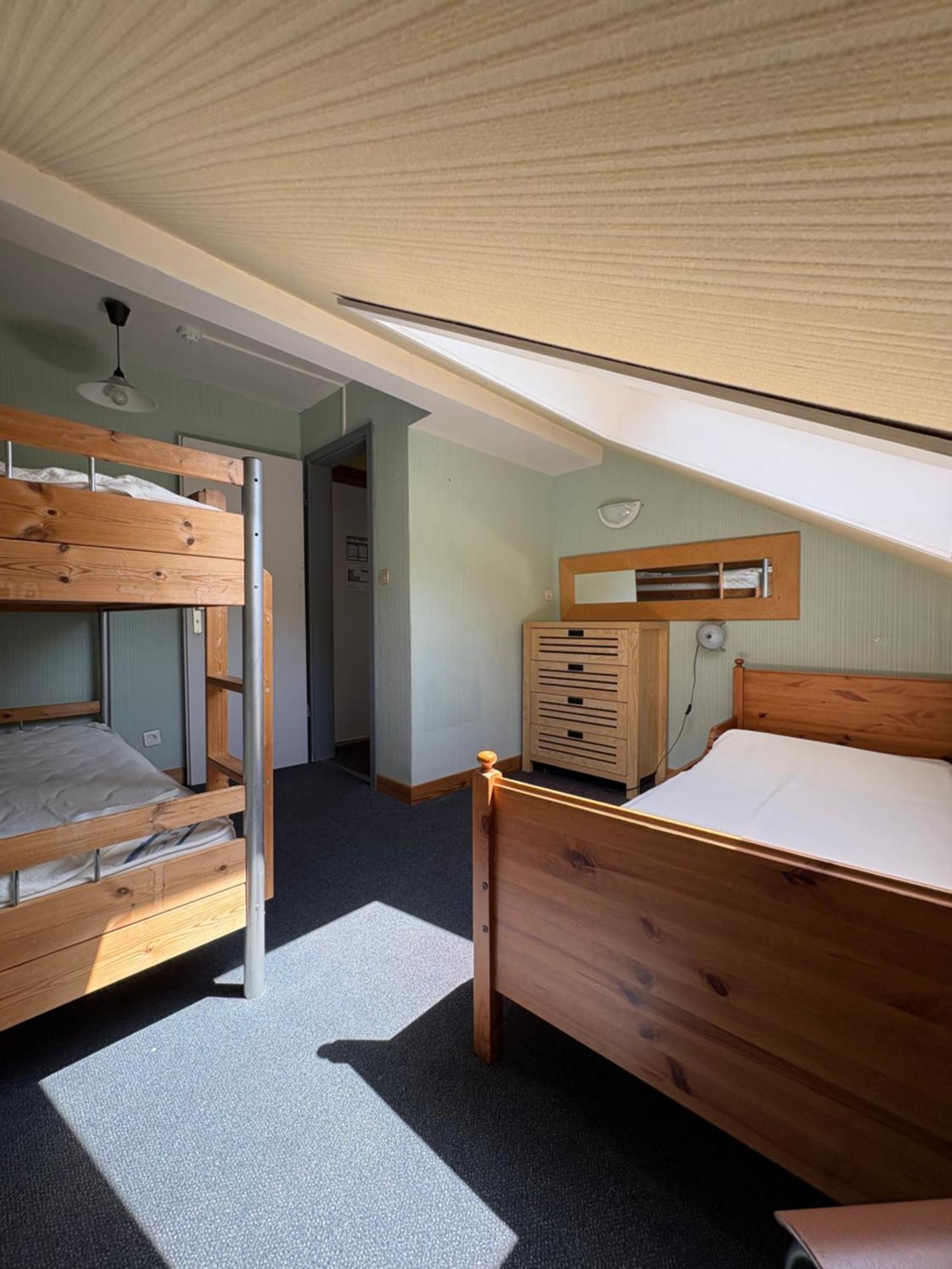 La Belle Charbonniere Hotell La Grande Fosse Rum bild