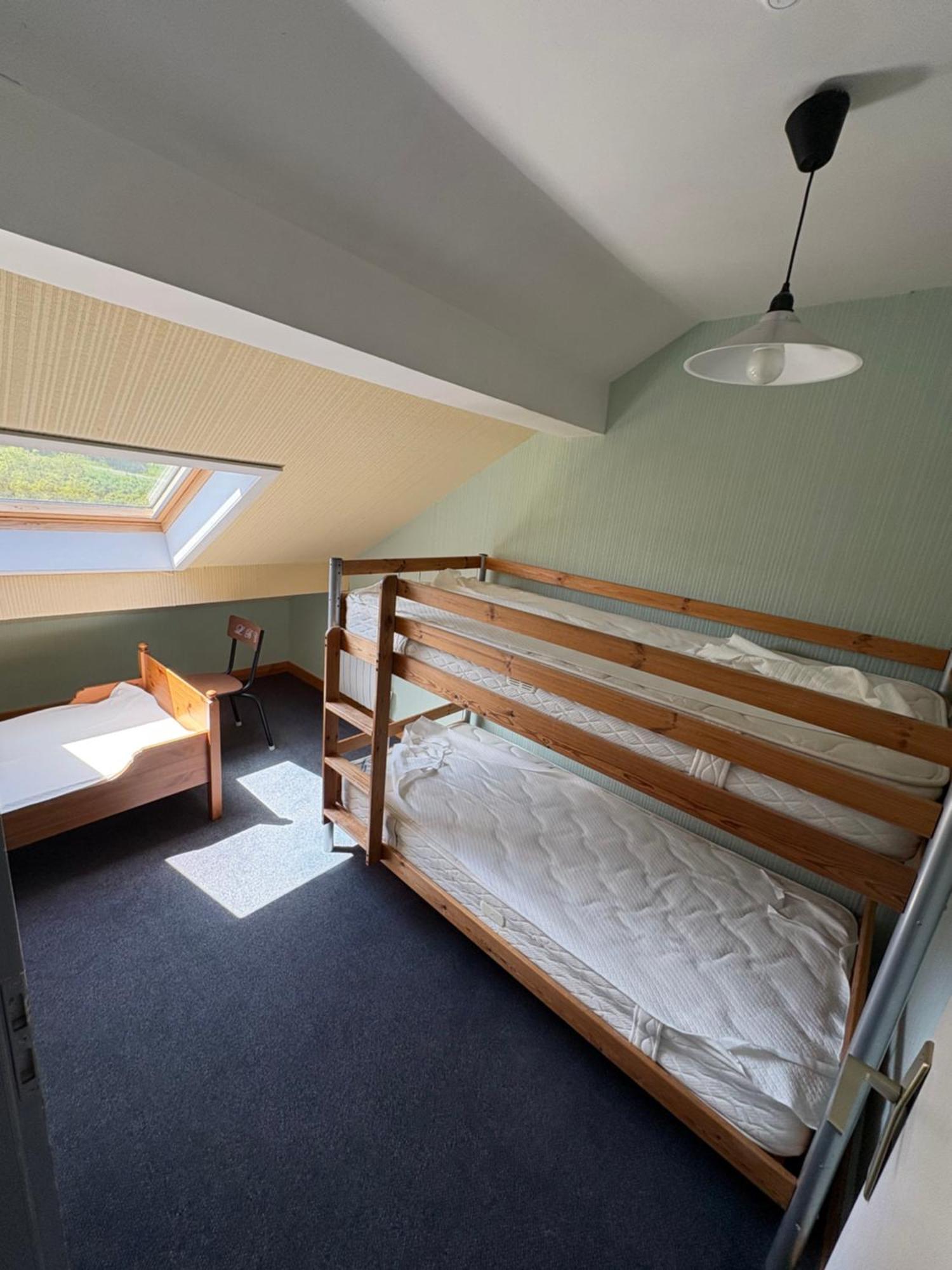 La Belle Charbonniere Hotell La Grande Fosse Rum bild